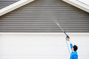 Siding Maintenance: How to Protect Your Winnipeg Home Year‑Round